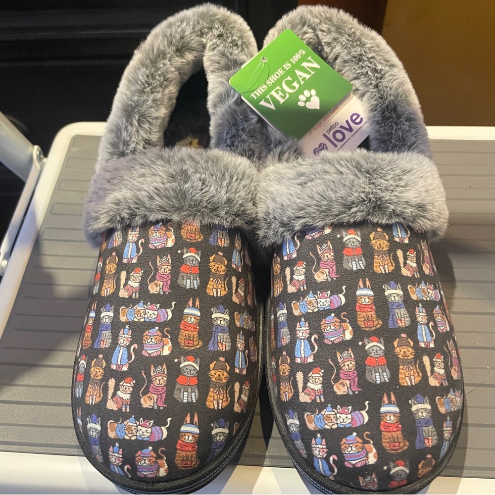 Skechers Women’s Memory Foam Bobs Cat Print Slippers Sz 8.5